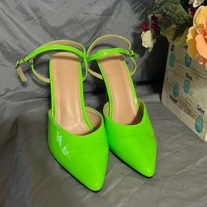 Cute Neon Green Pumps